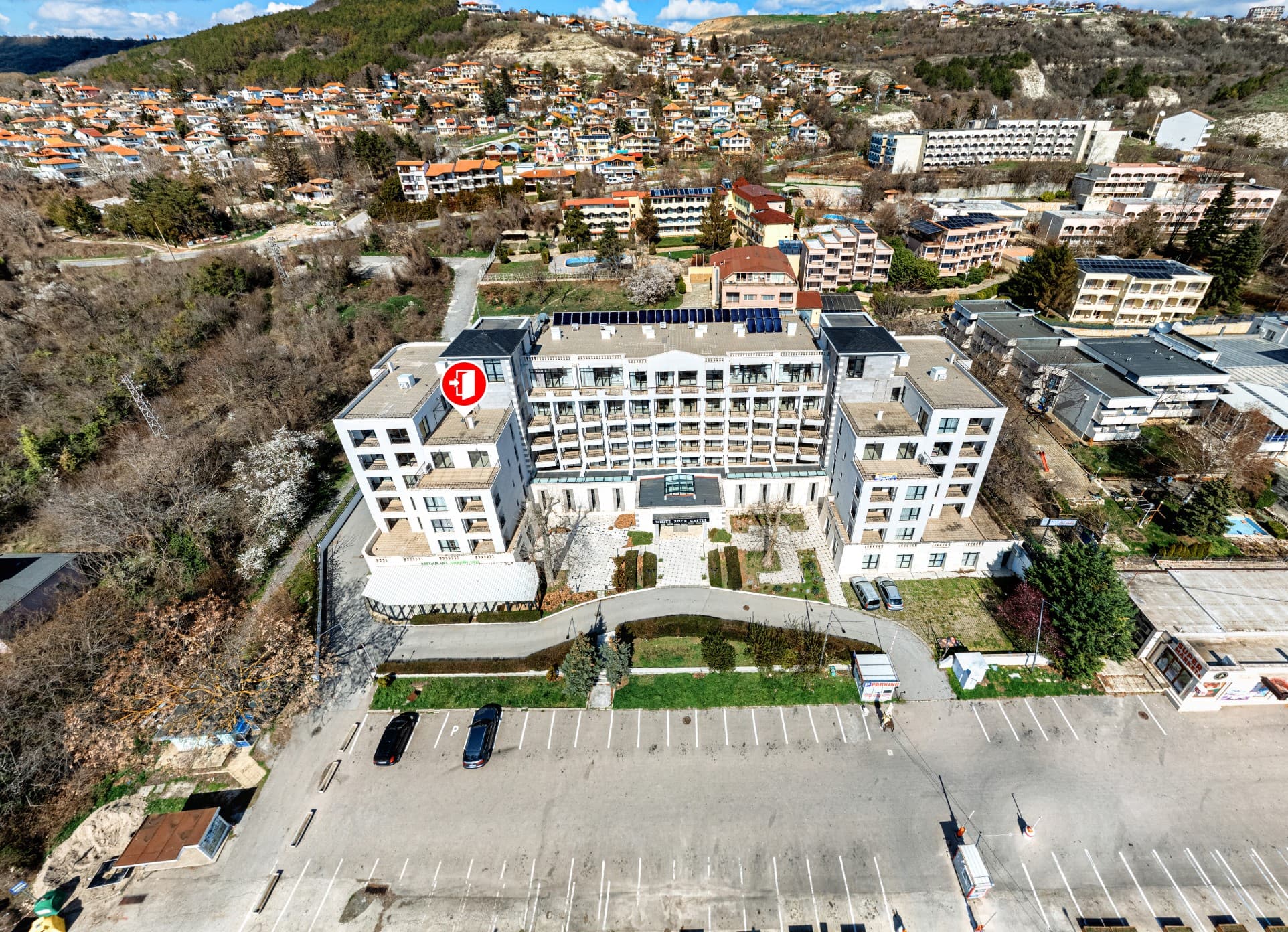 2 стаен апартамент до Двореца на Румънската Кралица и Ботаническа градина